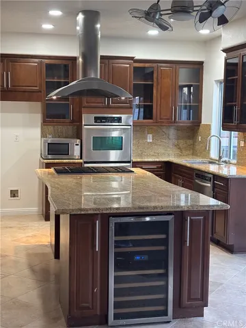 $830,000 | 1477 Floral Park Street, Corona, CA 92881