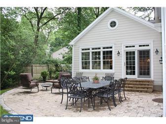 387 Colket Lane Wayne, PA 19087 - Photo 3 of 12 Exterior Back