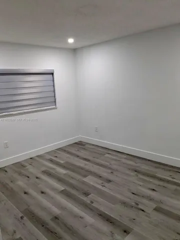 $2,300 | 7956 West 29th Lane, Unit 2015, Hialeah, FL 33018