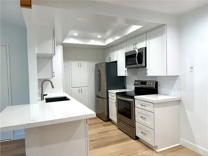 $2,350 | 20702 El Toro, Unit 198, Lake Forest, CA 92630