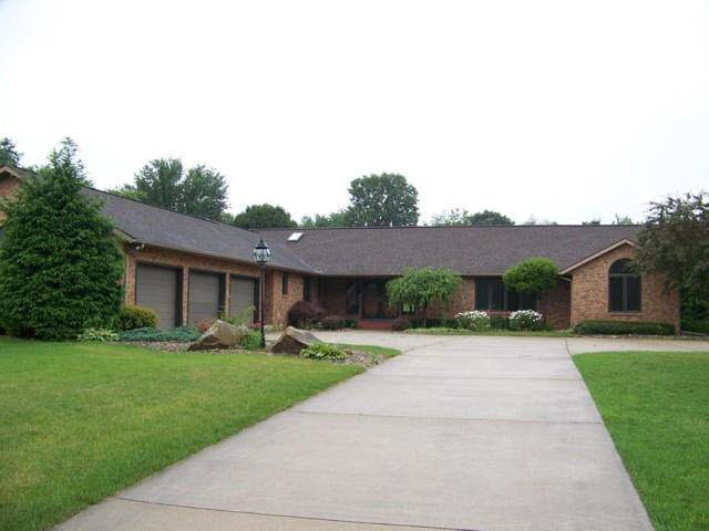 51305 Lilac Road South Bend, IN 46628 - Photo 1 of 21 Gallery Image 1