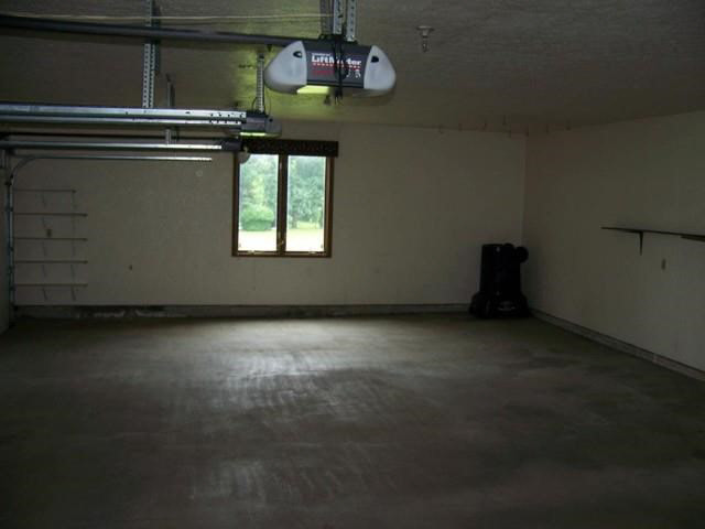 51305 Lilac Road South Bend, IN 46628 - Photo 8 of 21 Gallery Image 8