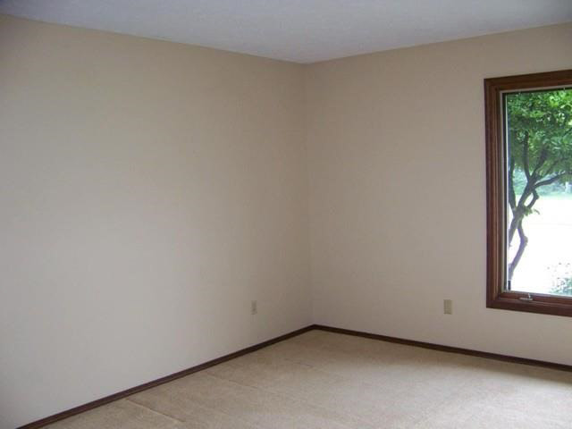 51305 Lilac Road South Bend, IN 46628 - Photo 10 of 21 Gallery Image 10