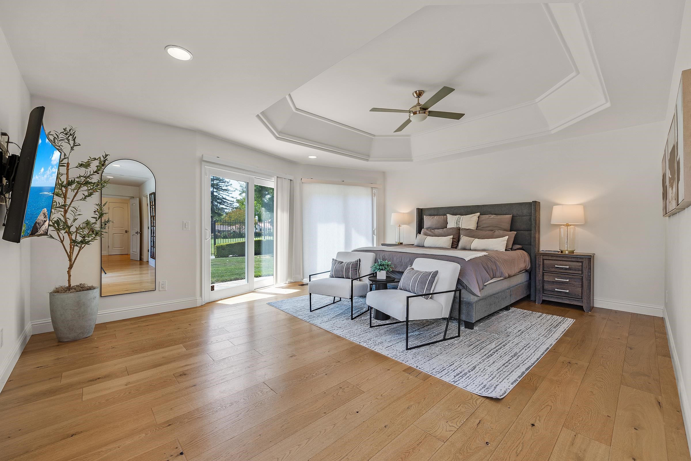 3144 Roundhill Road Alamo, CA 94507 - Photo 24 of 58 a bedroom with furniture and a large window