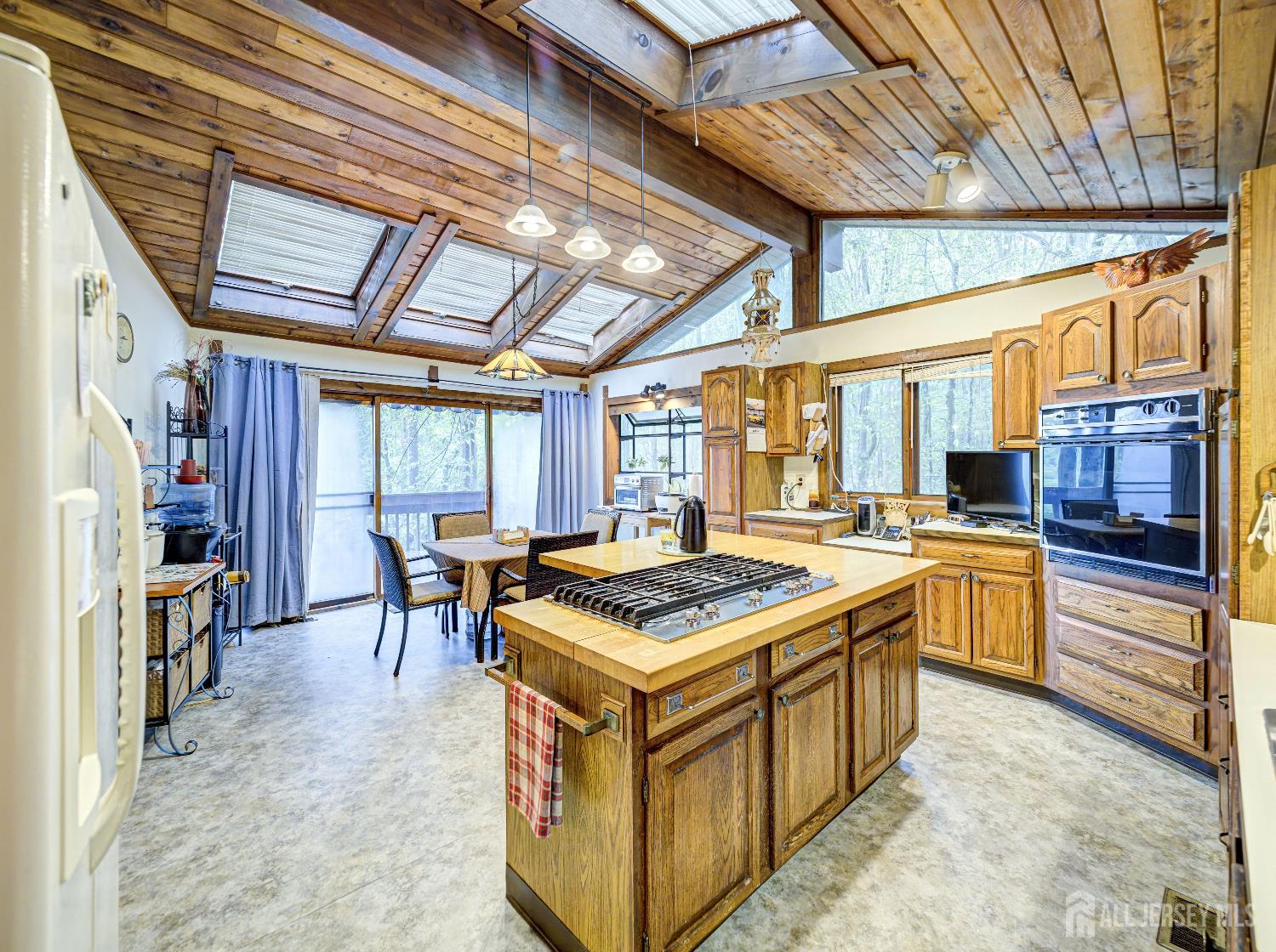 151 Sand Hills Road Monmouth Junction, NJ 08852 - Photo 11 of 26 Gallery Image 11