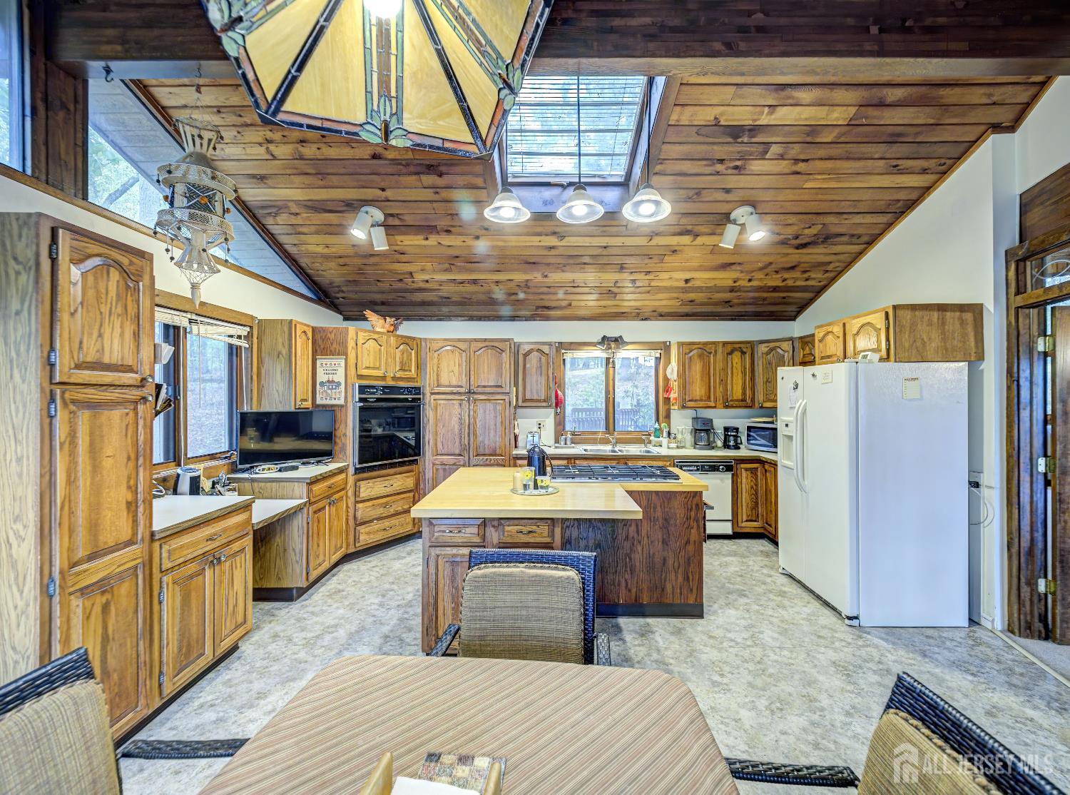 151 Sand Hills Road Monmouth Junction, NJ 08852 - Photo 10 of 26 Gallery Image 10