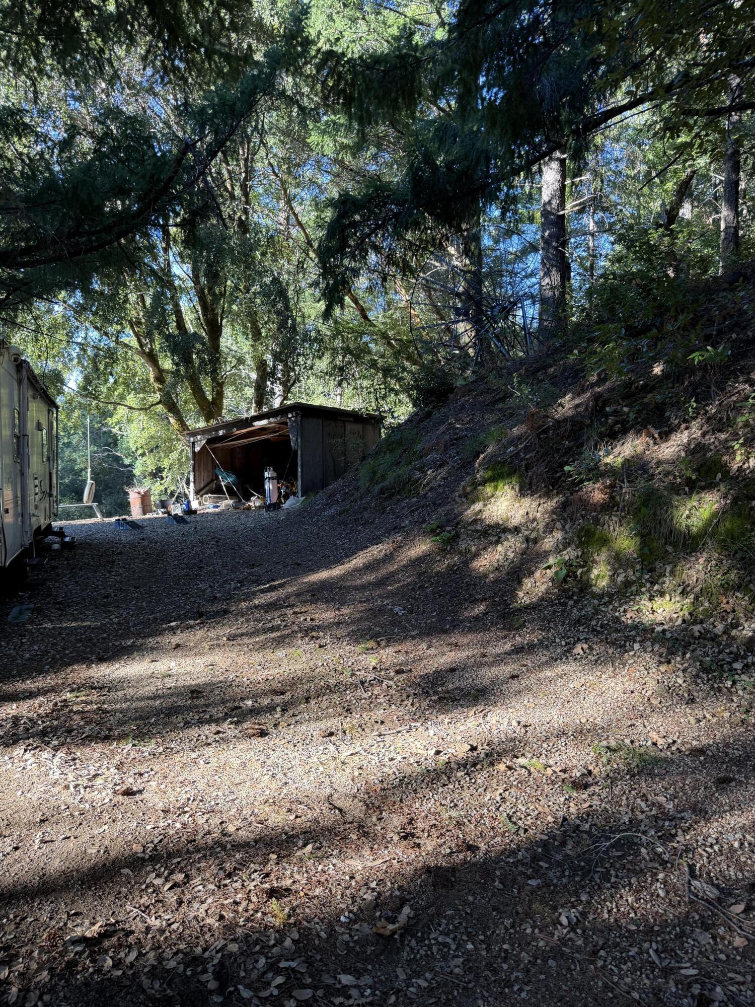 8000 Wilder Ridge Road Garberville, CA 95542 - Photo 14 of 18