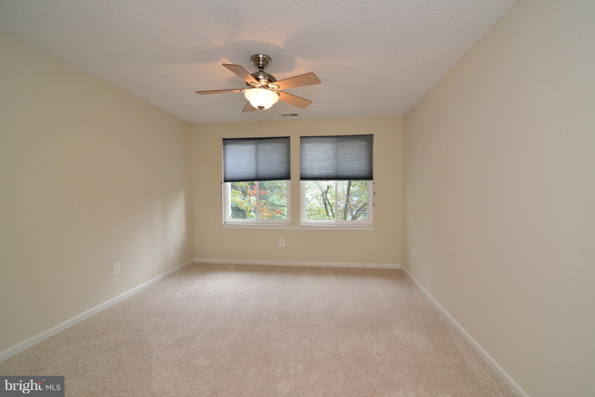 11701 Summerchase Circle, Unit 1701D Reston, VA 20194 - Photo 14 of 18 New carpet, new ceiling fan, fresh paint