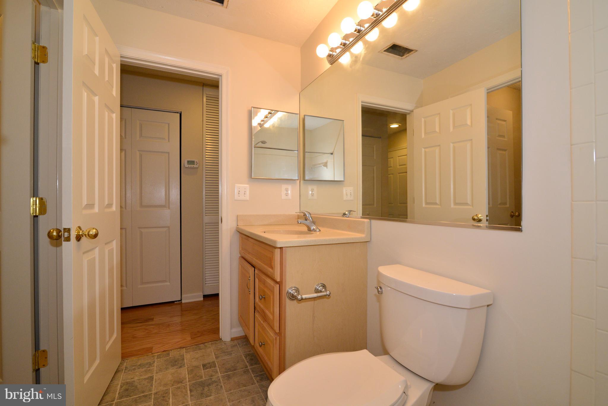 11701 Summerchase Circle, Unit 1701D Reston, VA 20194 - Photo 16 of 18 Bathroom 2