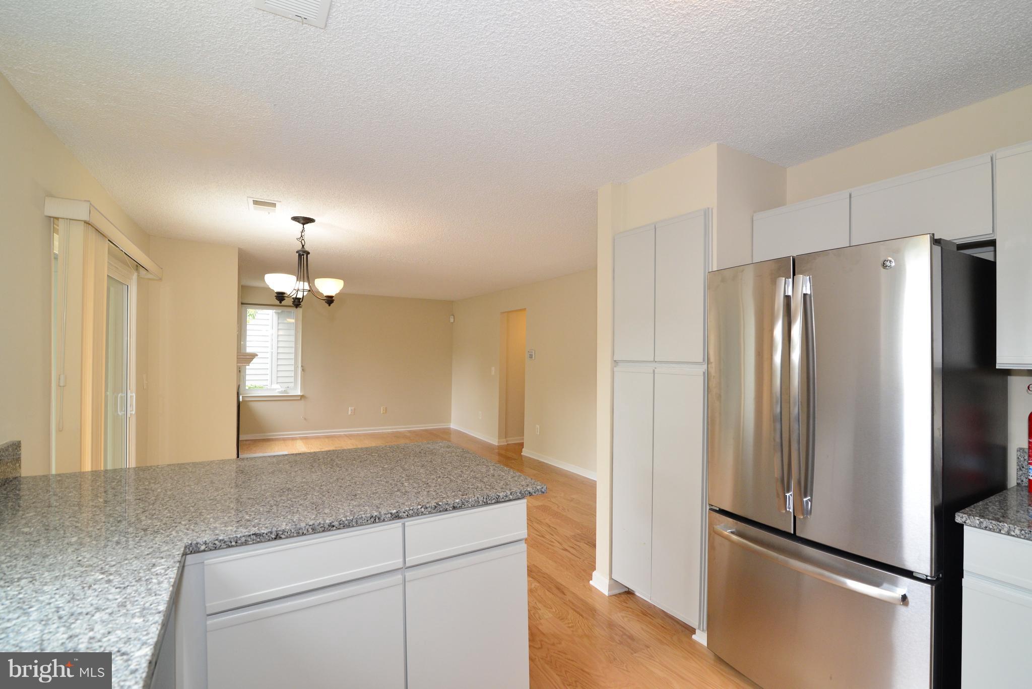 11701 Summerchase Circle, Unit 1701D Reston, VA 20194 - Photo 6 of 18 Kitchen