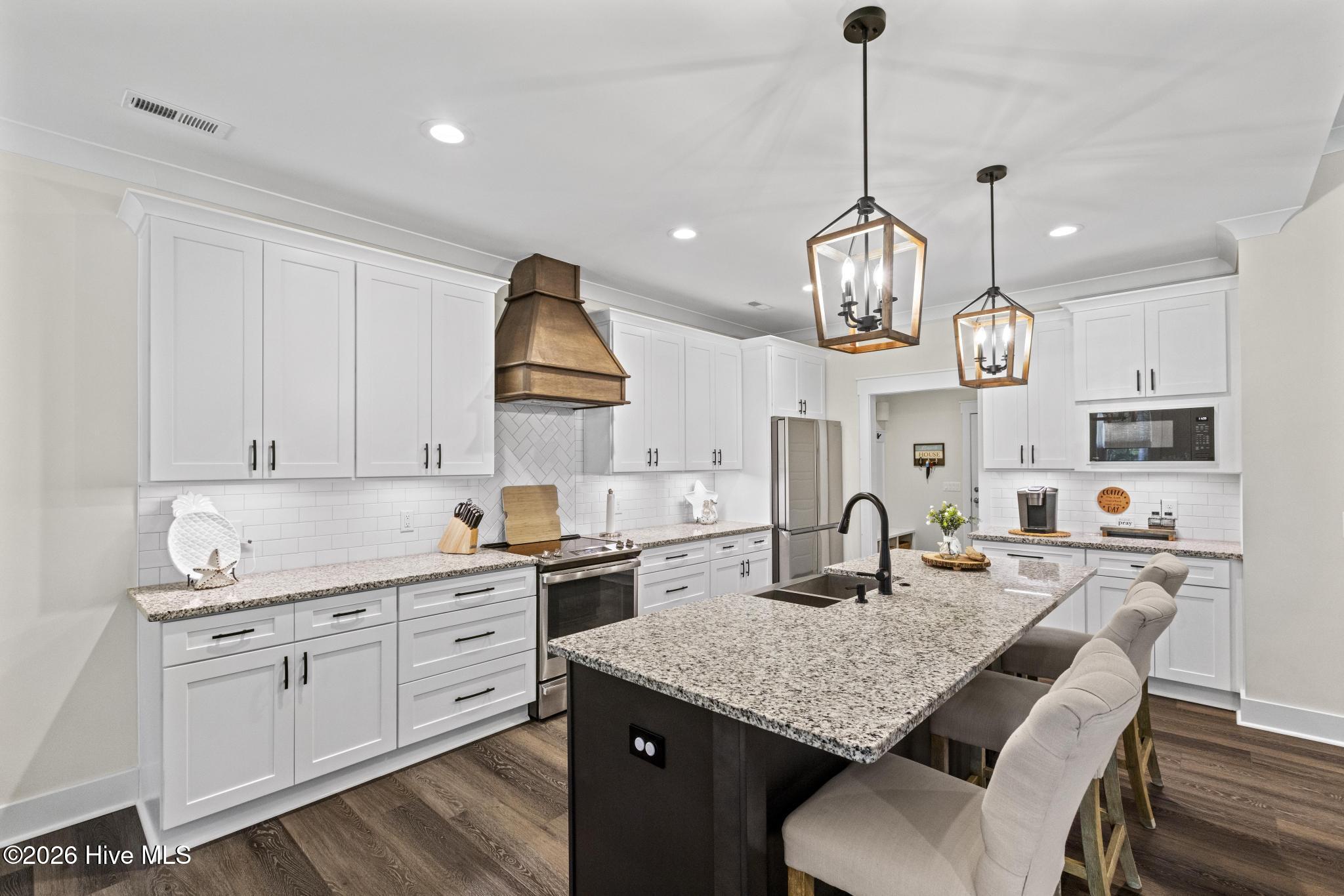 309 Livingston Court Holly Ridge, NC 28445 - Photo 14 of 66 425A5459