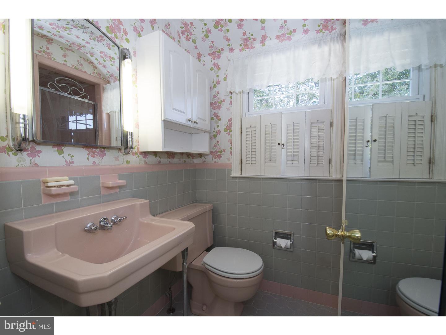 2 Bennington Road Havertown, PA 19083 - Photo 14 of 24 Master Bathroom