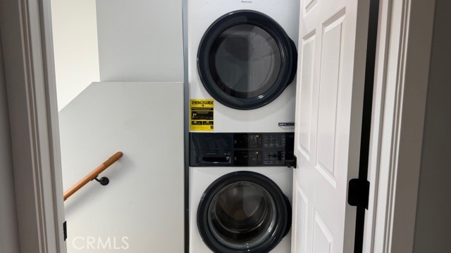 2413 La Crescenta Avenue, Unit A Alhambra, CA 91803 - Photo 10 of 11 a close view of a utility room with dryer and washer