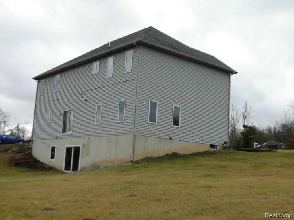 1802 Millville Road Lapeer, MI 48446 - Photo 27 of 38 North Side