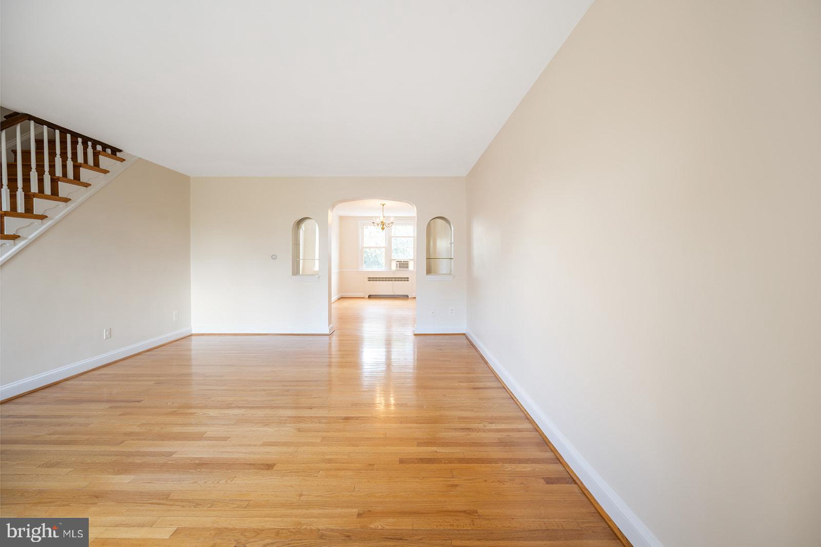 231 St Laurence Road Upper Darby, PA 19082 - Photo 2 of 22