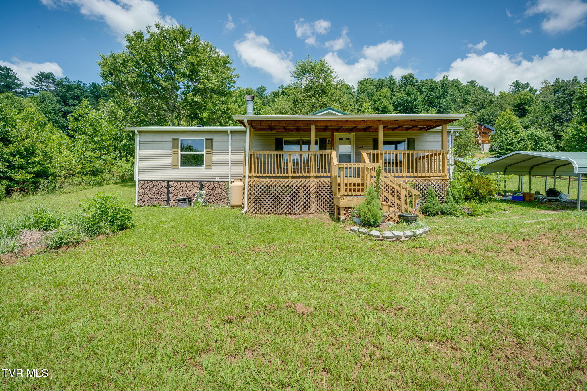 241 Maple Swamp Road Chuckey, TN 37641 - Photo 1 of 32 001