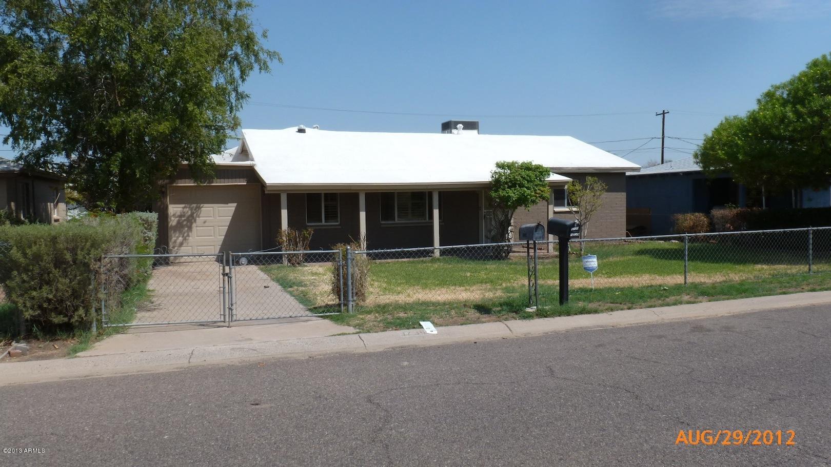 1736 East Pecan Road Phoenix, AZ 85040 - Photo 19 of 26 1736 E Pecan Rd - Front2
