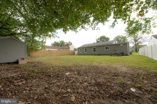 a view of an outdoor space and a yard