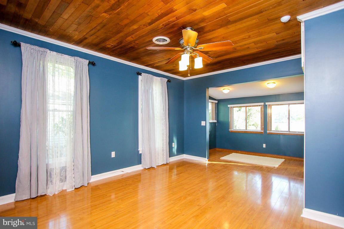 378 Riverside Drive Pasadena, MD 21122 - Photo 14 of 30 Bedroom
