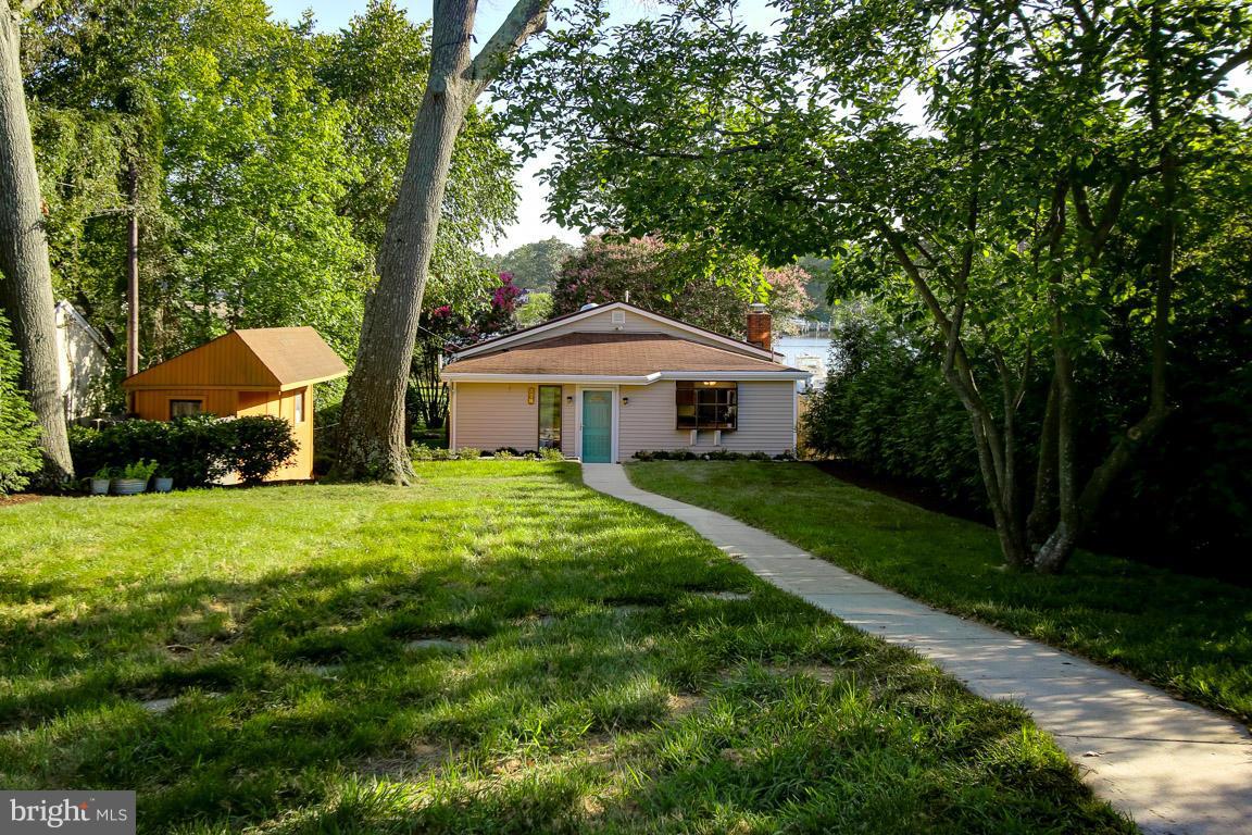378 Riverside Drive Pasadena, MD 21122 - Photo 22 of 30 Exterior (Front)