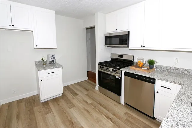 $135,000 | 221 South Harvey Avenue, St. Louis, MO 63135