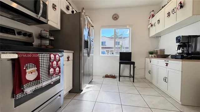 $435,000 | 2805 Northwest 180th Street, Miami Gardens, FL 33056