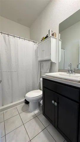 $435,000 | 2805 Northwest 180th Street, Miami Gardens, FL 33056