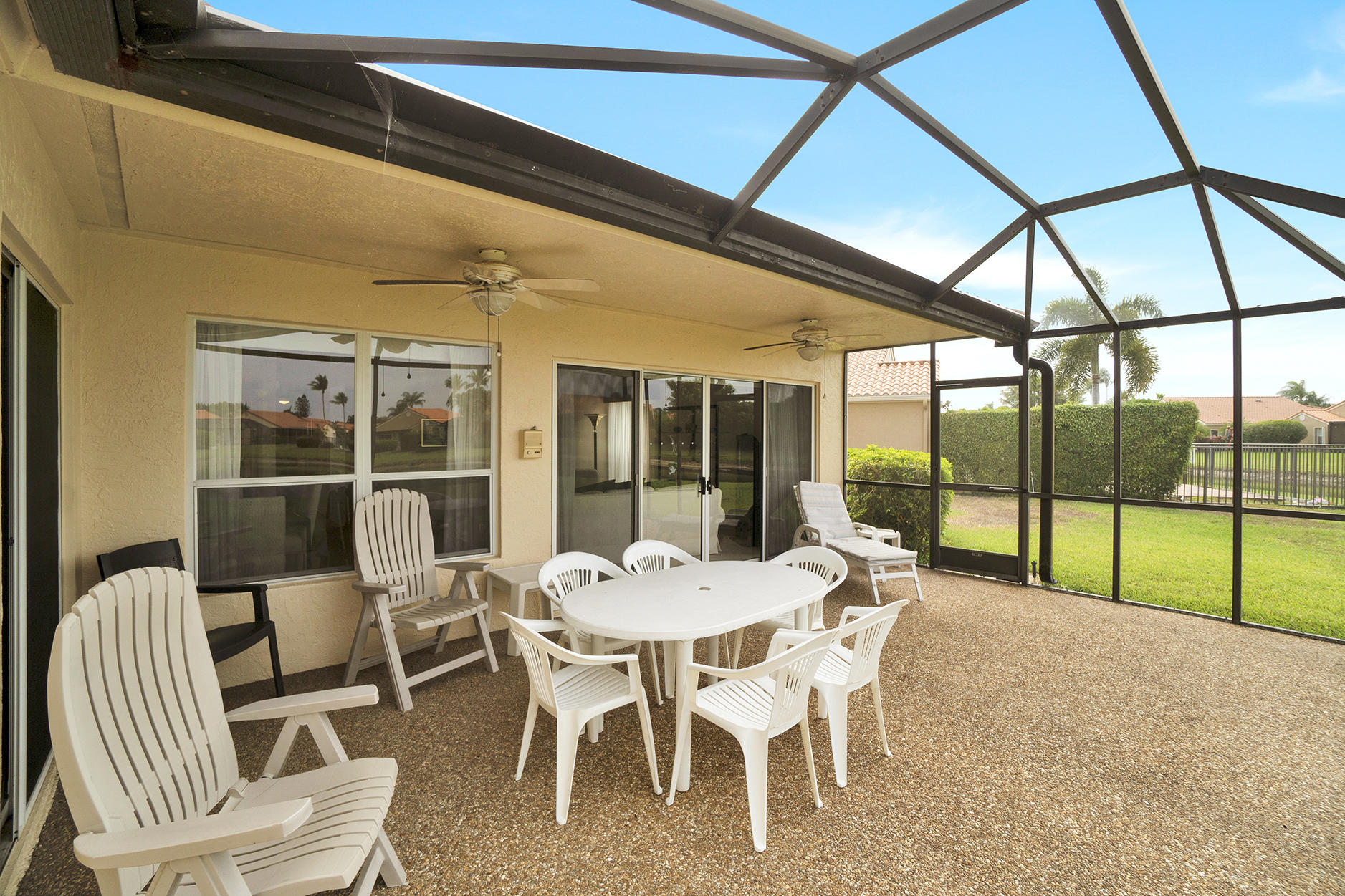 8260 Helsinki Circle Boca Raton, FL 33434 - Photo 15 of 18 LARGE SCREENED PATIO