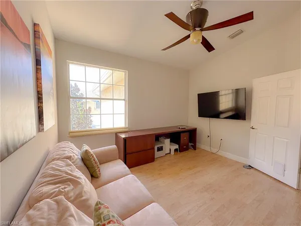 $3,200 | 8310 Big Acorn Circle, Unit 1003, Naples, FL 34119