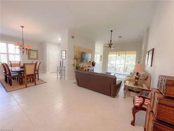 $3,000 | 8310 Big Acorn Circle, Unit 1003, Naples, FL 34119