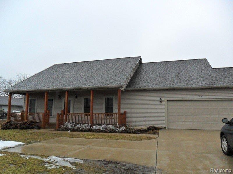 37362 Willow Road New Boston, MI 48164 - Photo 1 of 7 SAM_1454