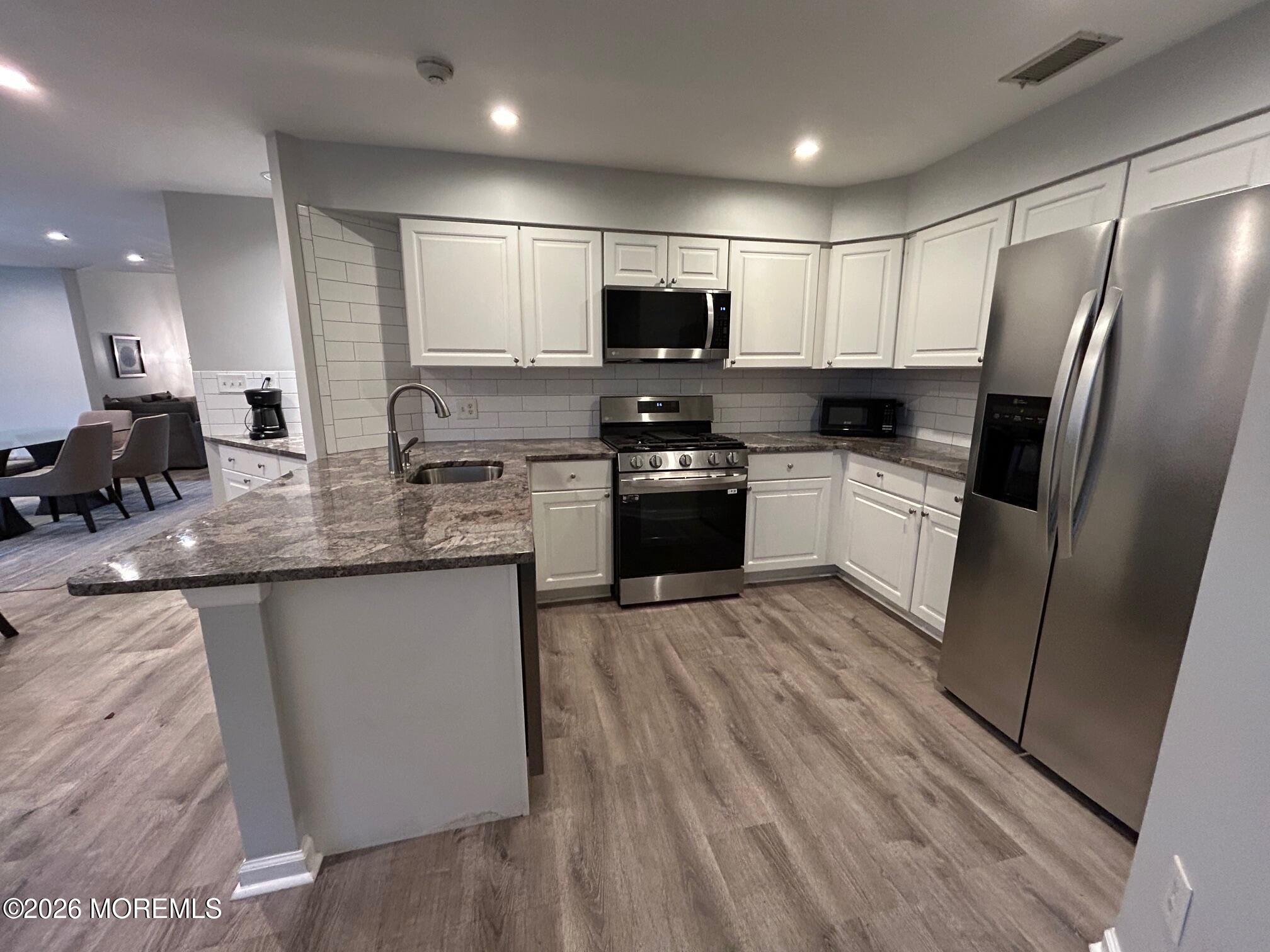 48 Winthrop Road, Unit 48B Monroe Township, NJ 08831 - Photo 12 of 58 IMG_2977