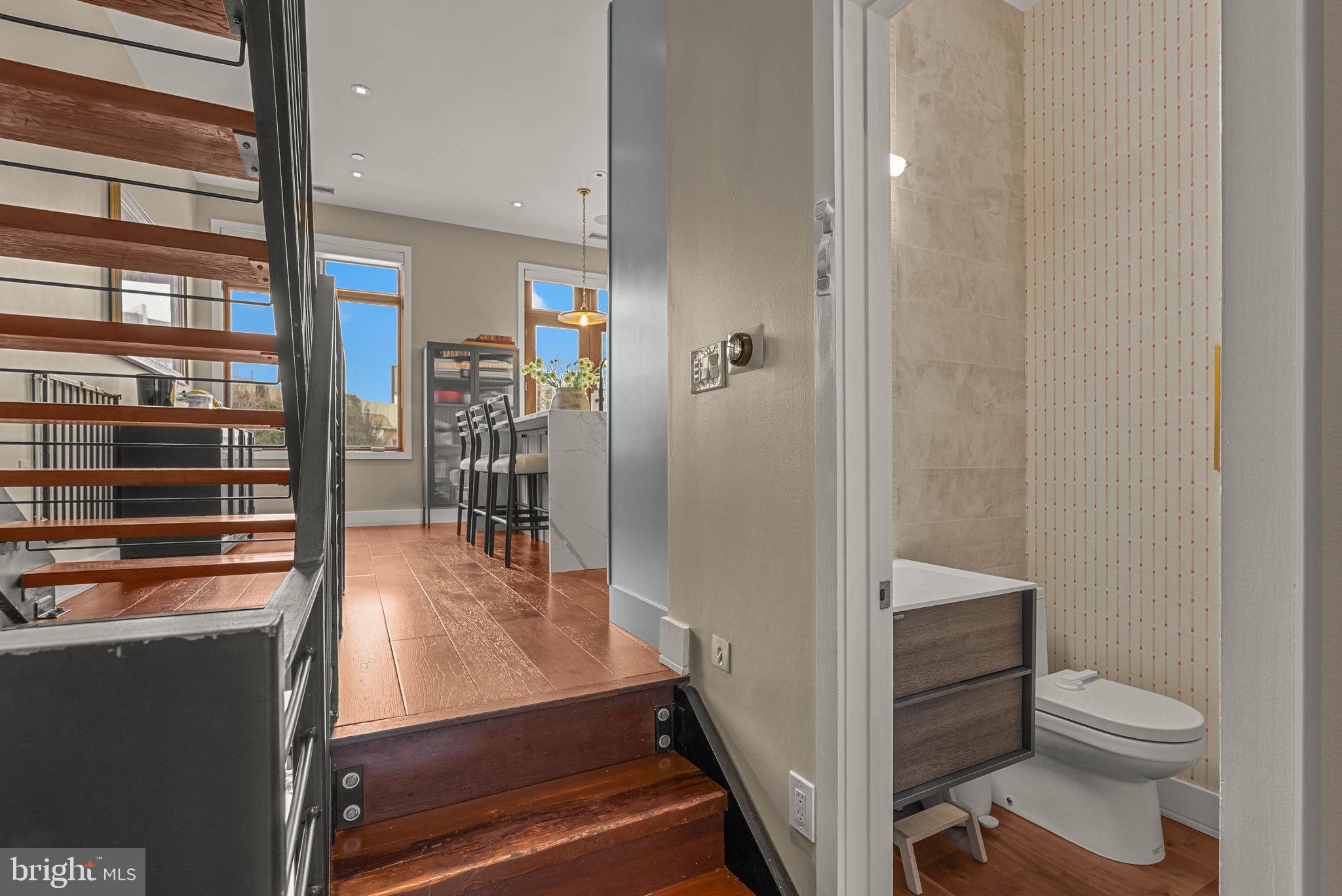 308 North 2nd Street Philadelphia, PA 19106 - Photo 24 of 70