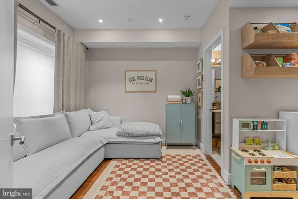 $1,600,000 | 308 North 2nd Street, Philadelphia, PA 19106