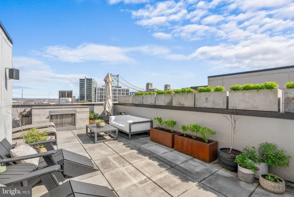 $1,600,000 | 308 North 2nd Street, Philadelphia, PA 19106