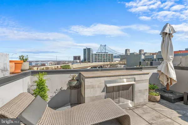 $1,600,000 | 308 North 2nd Street, Philadelphia, PA 19106