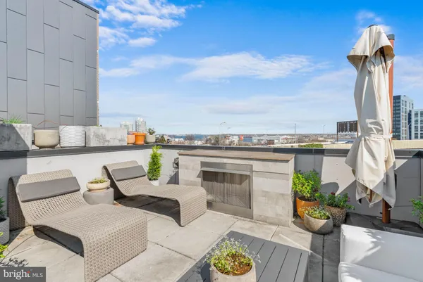 $1,600,000 | 308 North 2nd Street, Philadelphia, PA 19106