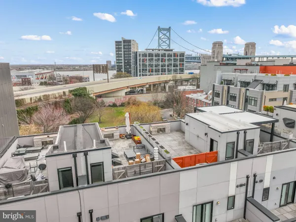 $1,600,000 | 308 North 2nd Street, Philadelphia, PA 19106