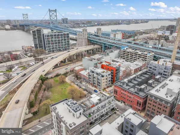 $1,600,000 | 308 North 2nd Street, Philadelphia, PA 19106