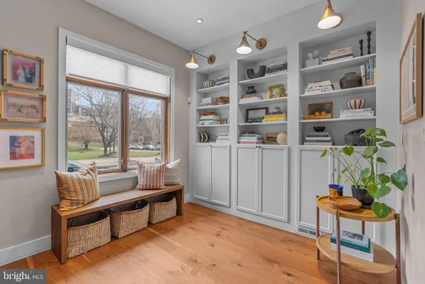 $1,600,000 | 308 North 2nd Street, Philadelphia, PA 19106