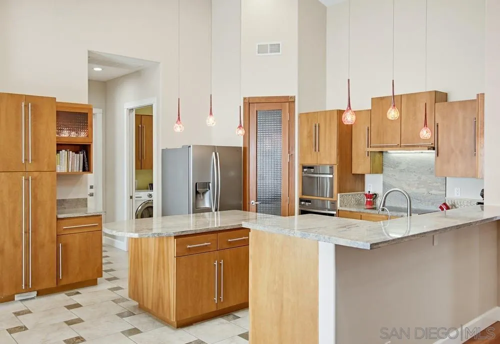 13620 Holly Oak Way Poway, CA 92064 - Photo 18 of 75 Kitchen