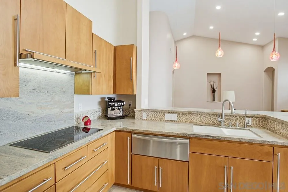 13620 Holly Oak Way Poway, CA 92064 - Photo 20 of 75