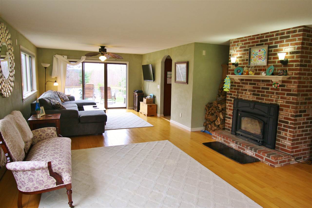 331 Walker Road Grantham, NH 03753 - Photo 4 of 34