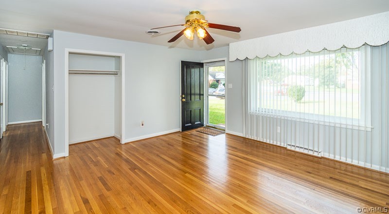 301 Meadowspring Road Richmond, VA 23223 - Photo 4 of 38 Gallery Image 4