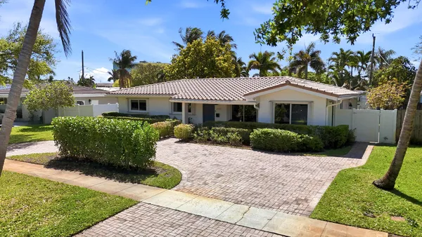 $750,000 | 2140 Northeast 52nd Court, Fort Lauderdale, FL 33308