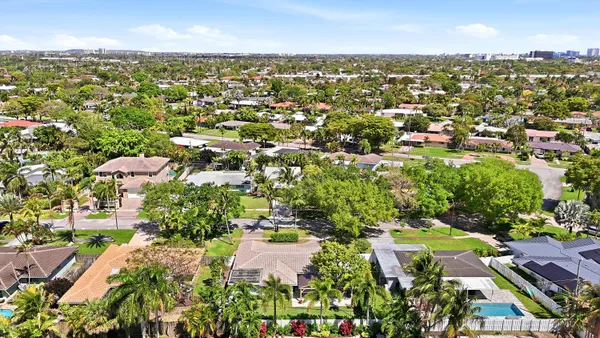 $750,000 | 2140 Northeast 52nd Court, Fort Lauderdale, FL 33308