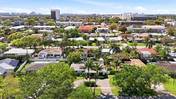$750,000 | 2140 Northeast 52nd Court, Fort Lauderdale, FL 33308