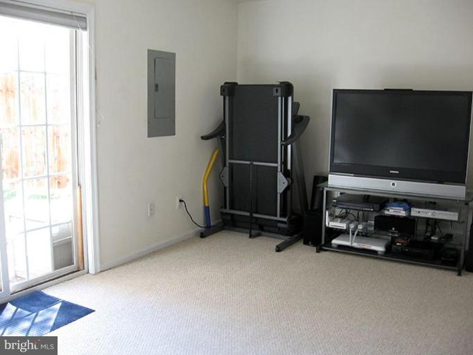 32 West Glebe Road Alexandria, VA 22305 - Photo 16 of 22 Recreation Room #2