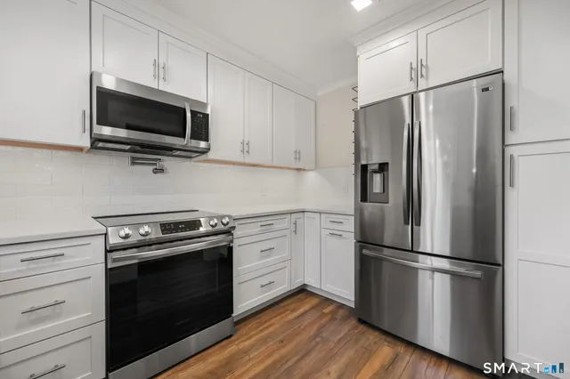 $299,900 | 198 Heritage Village, Unit A, Southbury, CT 06488