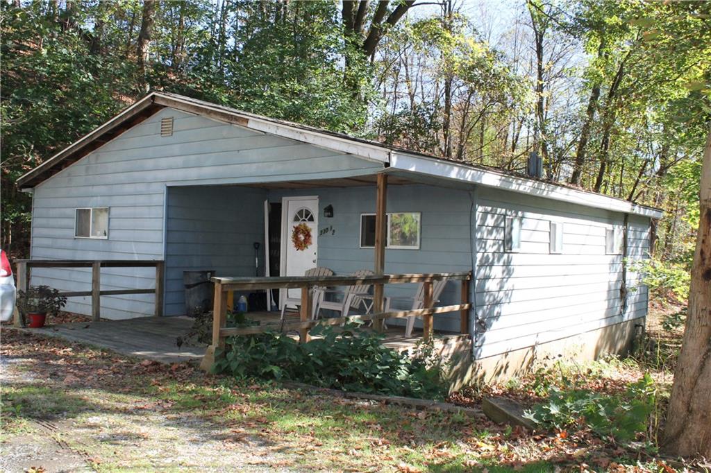 330 1/2 Eicher Road Pittsburgh, PA 15237 - Photo 1 of 25 Gallery Image 1